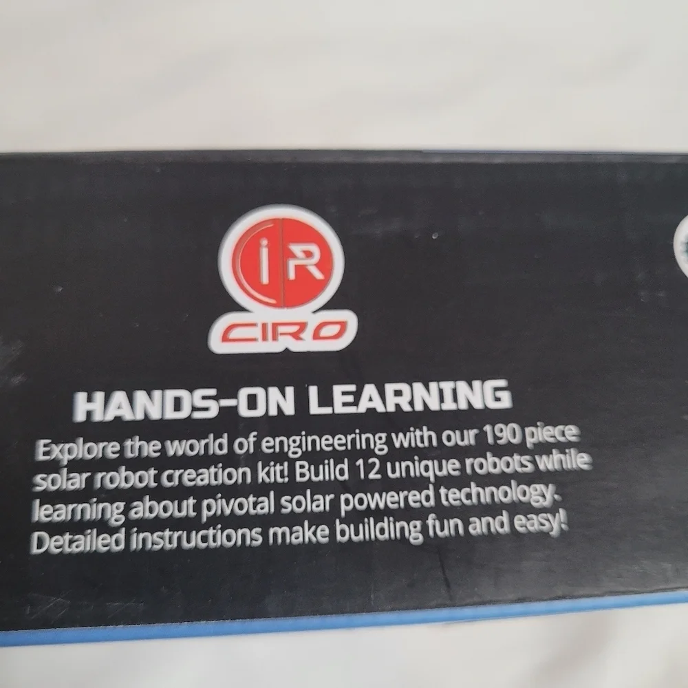NIB Ciro 12-in-1 Solar Robot Creation Kit 190 Piece Building Set